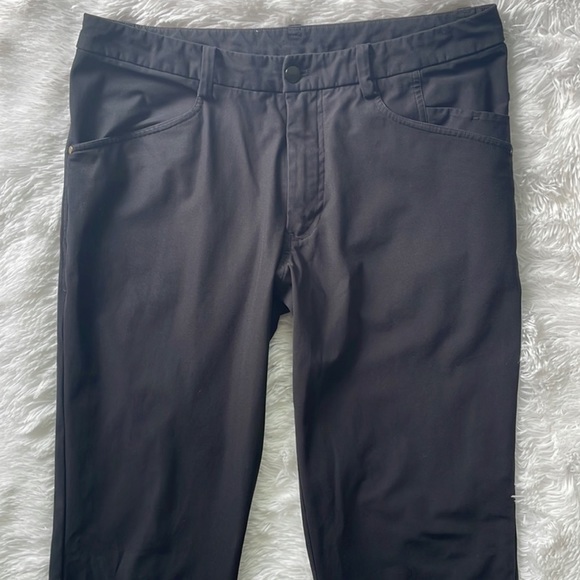 Lululemon ABC classic fit - Picture 4 of 4